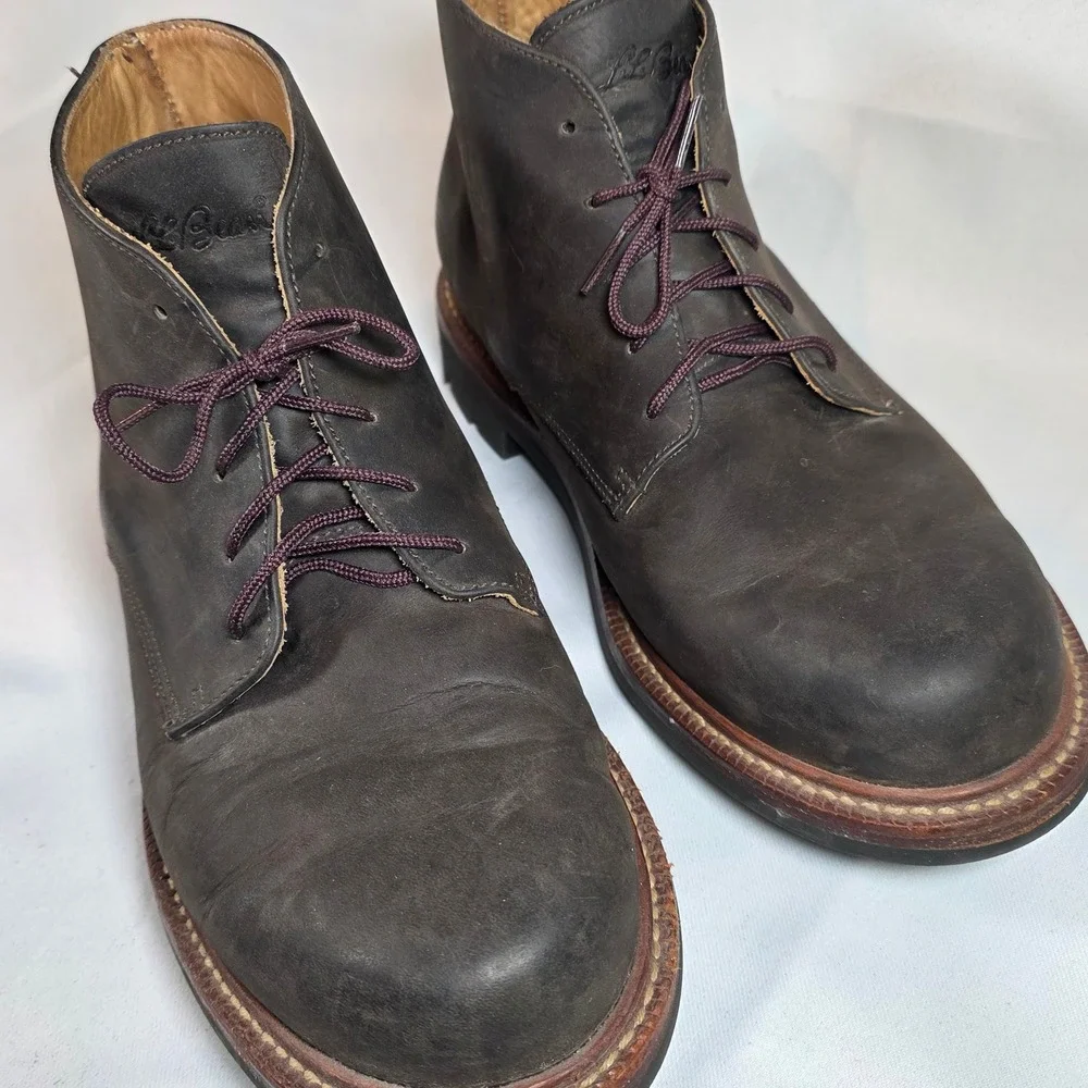 LL Bean Mens 10.5 Chukka Boots Gray Leather Vibram Sole Rugged Heritage
